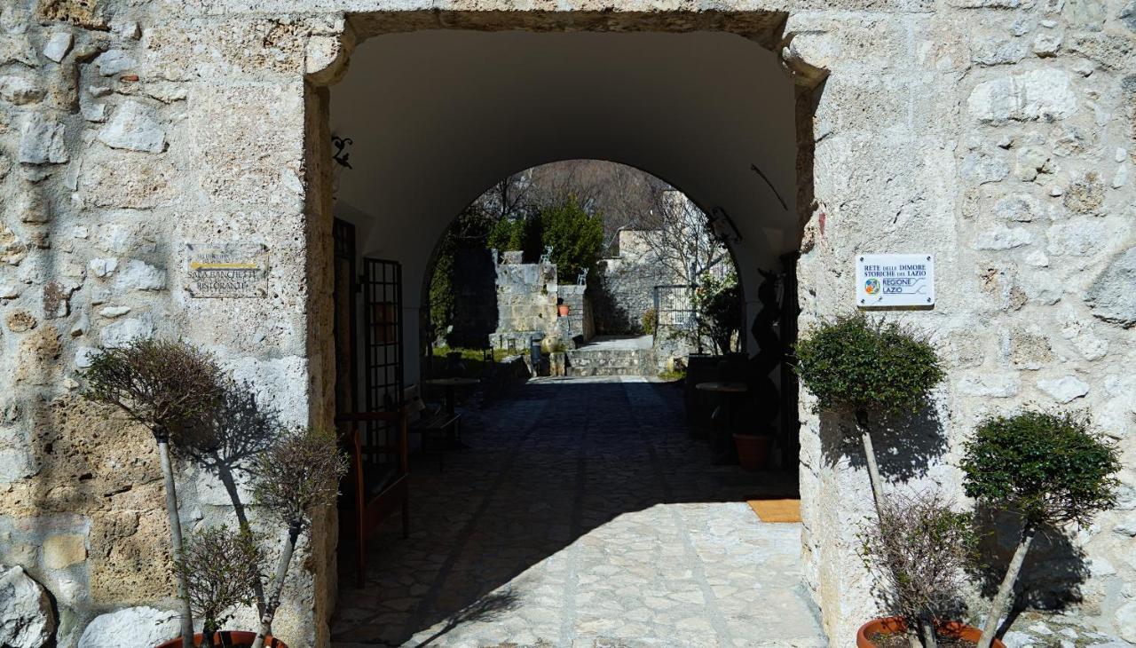 Hotel Abbazia Ss. Quirico E Giulitta à Micigliano Extérieur photo